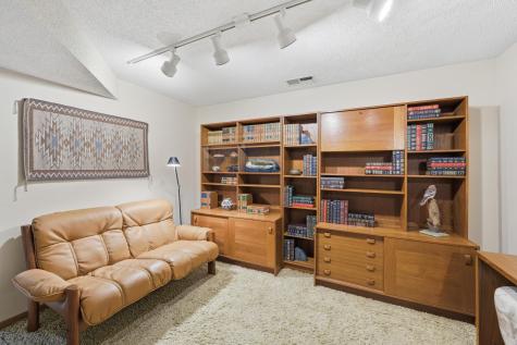 15213 Boulder Creek Drive Minnetonka MN 55345