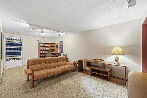 15213 Boulder Creek Drive Minnetonka MN 55345