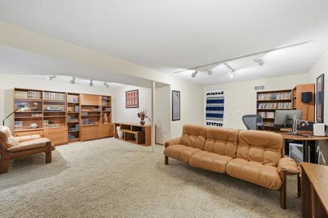 15213 Boulder Creek Drive Minnetonka MN 55345
