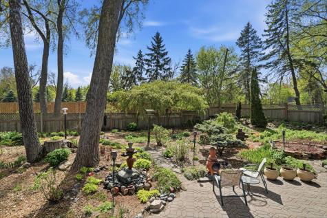 15213 Boulder Creek Drive Minnetonka MN 55345