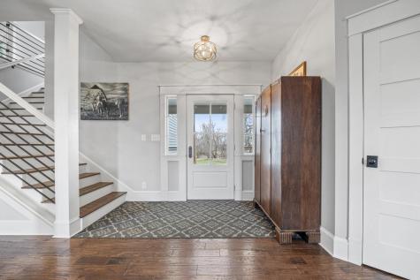 827 160th Avenue SE Hillsboro ND 58045