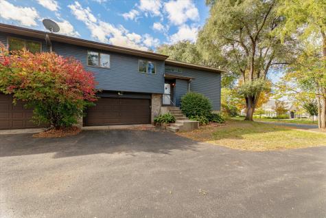 1655 Pheasantwood Trail Northfield MN 55057