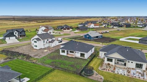 1089 Hickory Lane West Fargo ND 58078