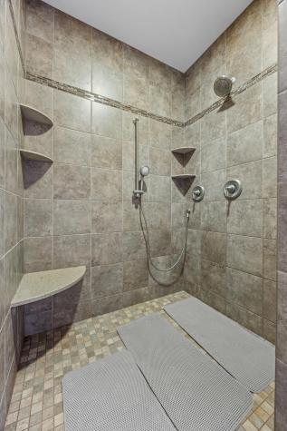 4165 Furnberg Place S Fargo ND 58104