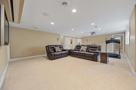 4165 Furnberg Place S Fargo ND 58104