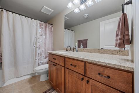 4165 Furnberg Place S Fargo ND 58104