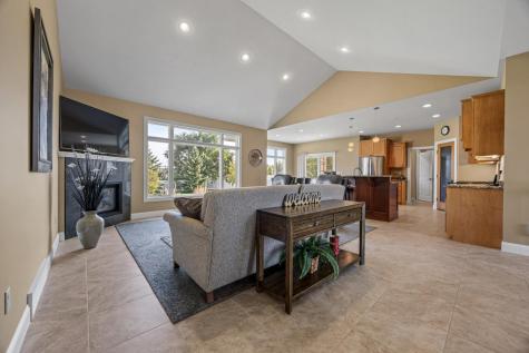 4165 Furnberg Place S Fargo ND 58104
