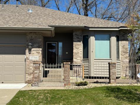17703 Landmark Court Lakeville MN 55044