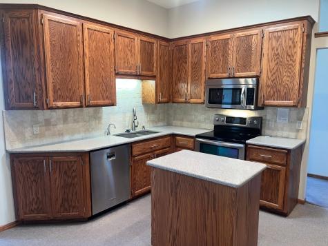 17703 Landmark Court Lakeville MN 55044
