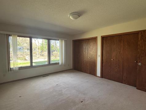 17703 Landmark Court Lakeville MN 55044