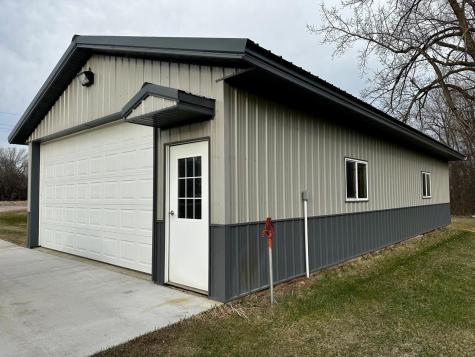 10 State Highway 55 E Farwell MN 56327