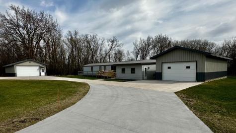 10 State Highway 55 E Farwell MN 56327