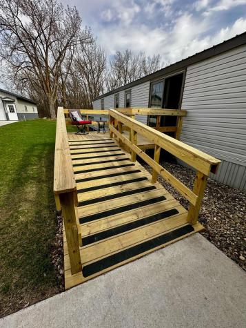 10 State Highway 55 E Farwell MN 56327