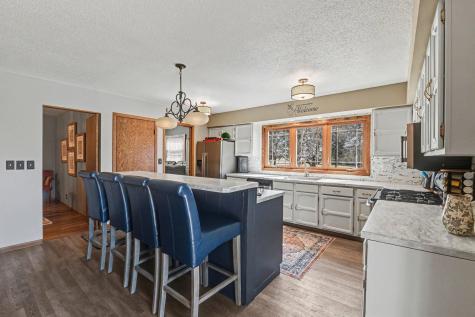 902 6th Avenue SE Pipestone MN 56164