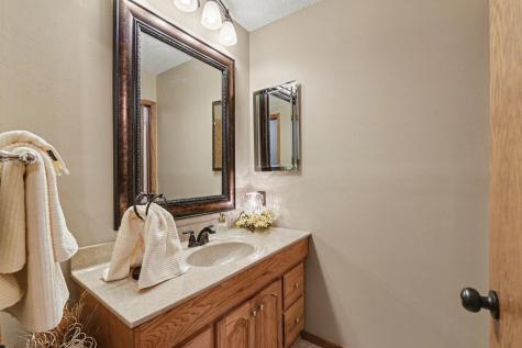 902 6th Avenue SE Pipestone MN 56164