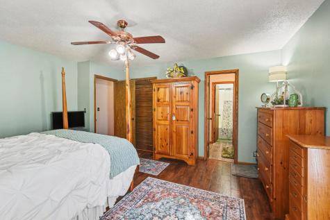 902 6th Avenue SE Pipestone MN 56164