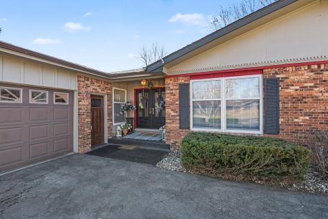 902 6th Avenue SE Pipestone MN 56164