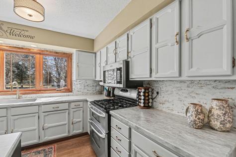 902 6th Avenue SE Pipestone MN 56164