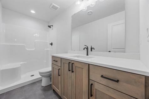 8414 61st Street S Horace ND 58047