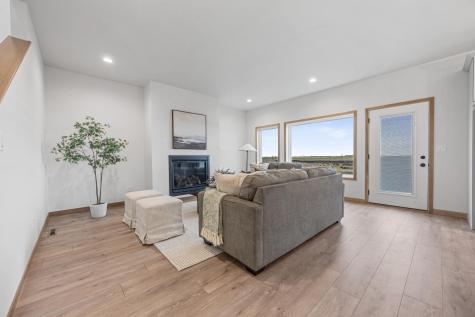 8414 61st Street S Horace ND 58047