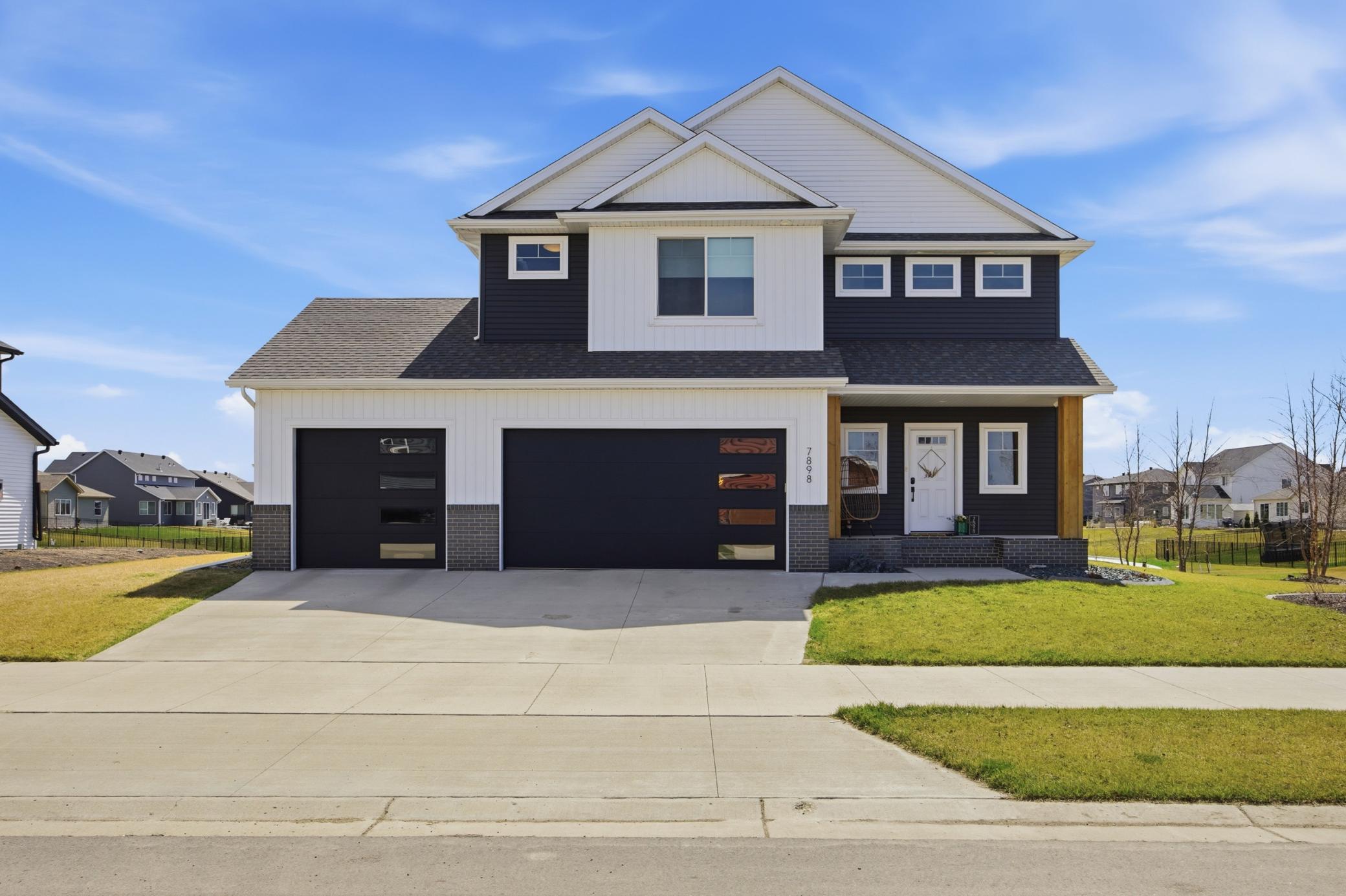 7898 Northern Lights Avenue Horace ND 58047
