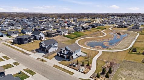 7898 Northern Lights Avenue Horace ND 58047
