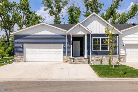 5811 41st Street S Fargo ND 58104