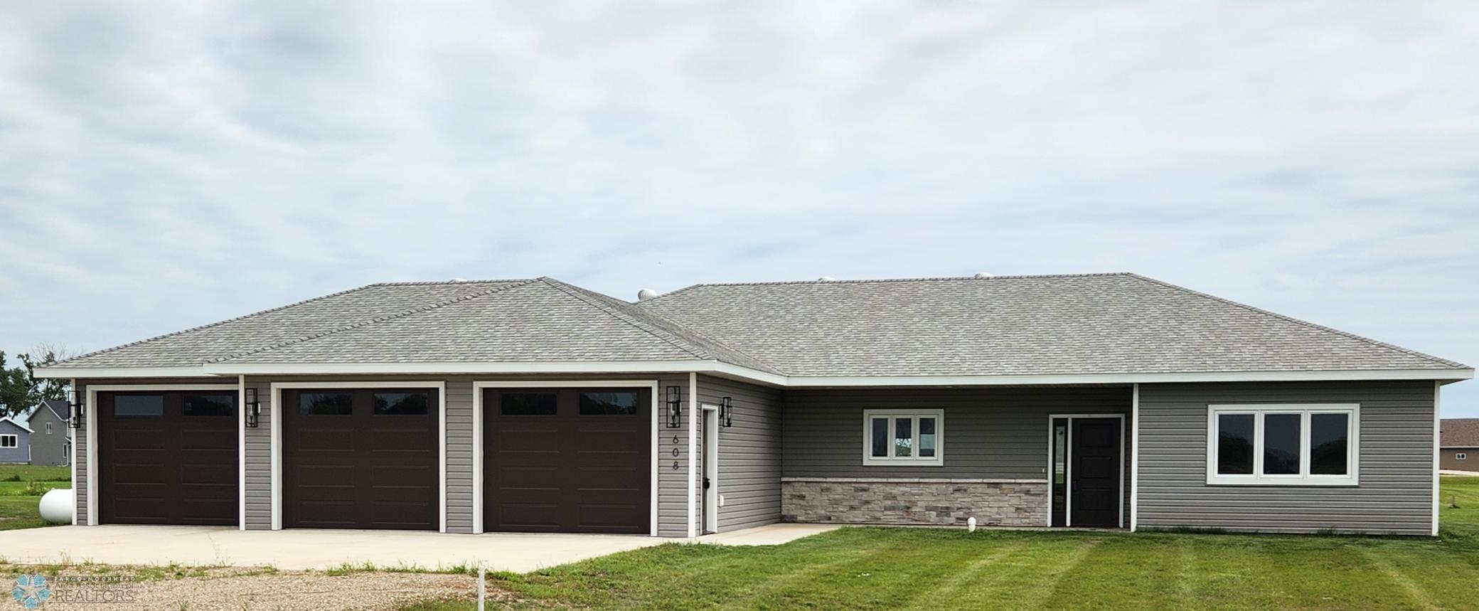 608 Blaine Street N Colfax ND 58018