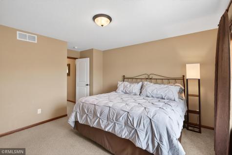 10406 Florida Avenue N Brooklyn Park MN 55445