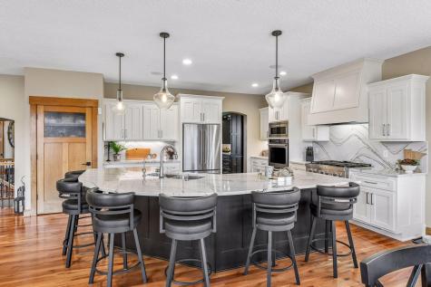 1010 Drake Court Independence MN 55359
