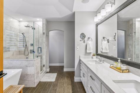1010 Drake Court Independence MN 55359