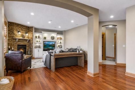 1010 Drake Court Independence MN 55359