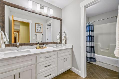 1010 Drake Court Independence MN 55359