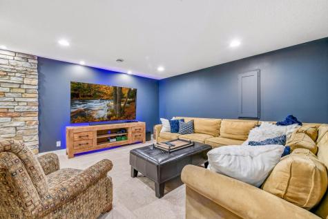 1010 Drake Court Independence MN 55359