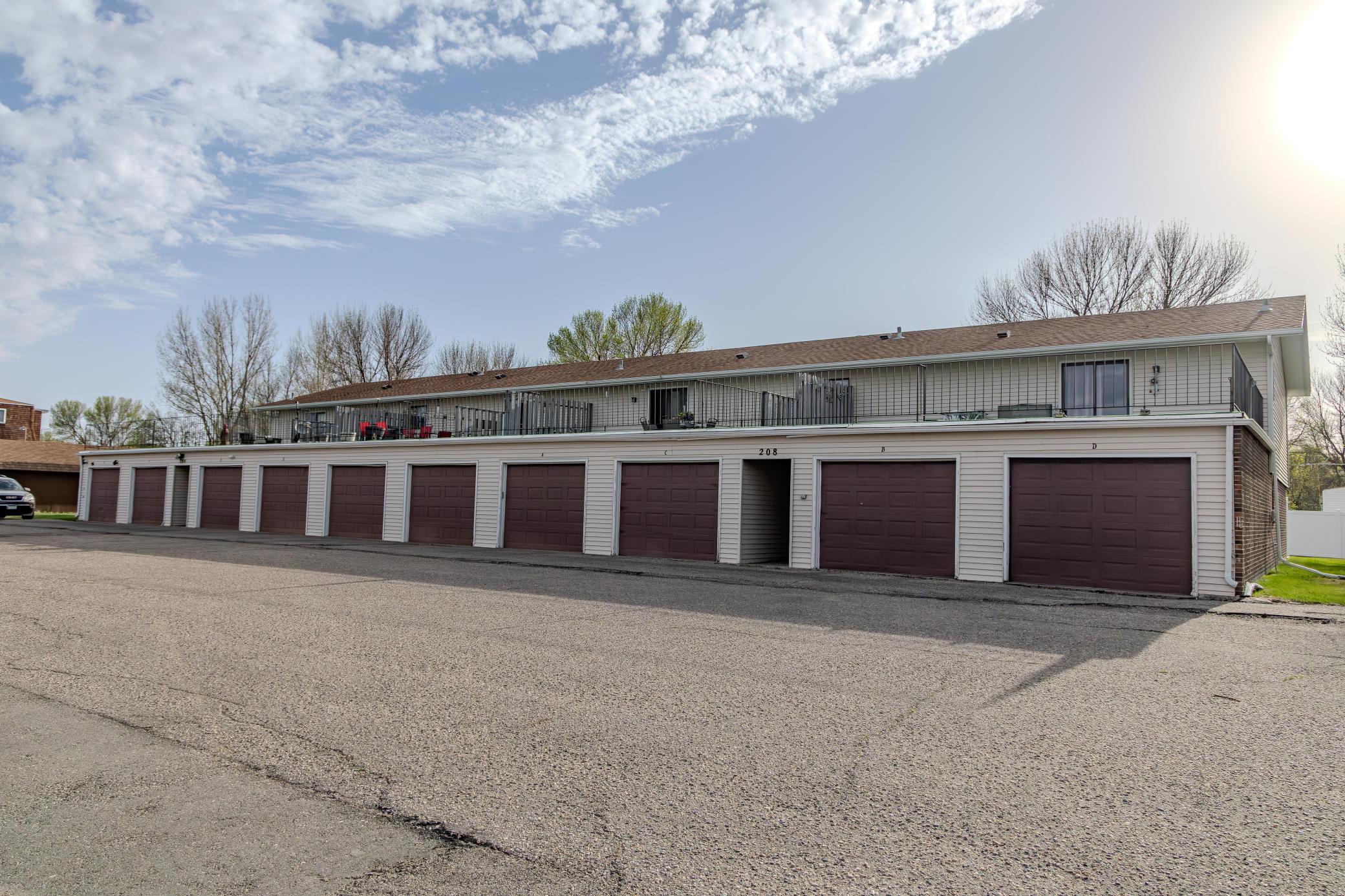 208 NW 5th Street NW Dilworth MN 56529