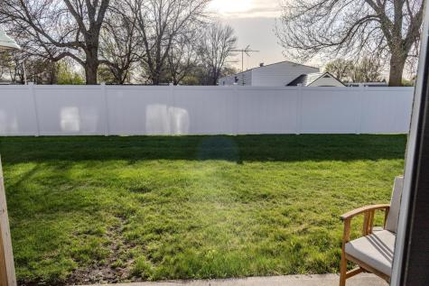 208 NW 5th Street NW Dilworth MN 56529
