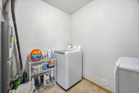 4807 51st Avenue S Fargo ND 58104