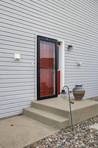 4807 51st Avenue S Fargo ND 58104