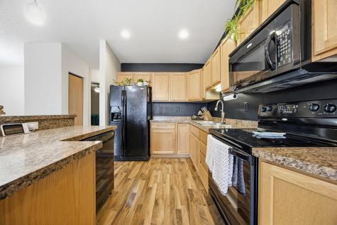 4807 51st Avenue S Fargo ND 58104