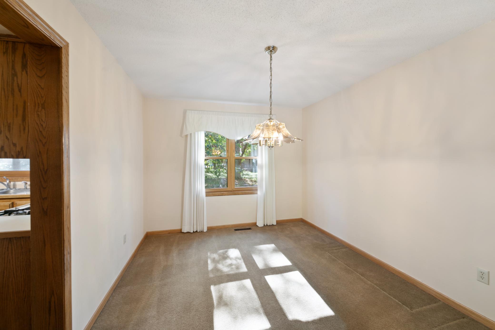 12044 Gantry Lane Apple Valley MN 55124