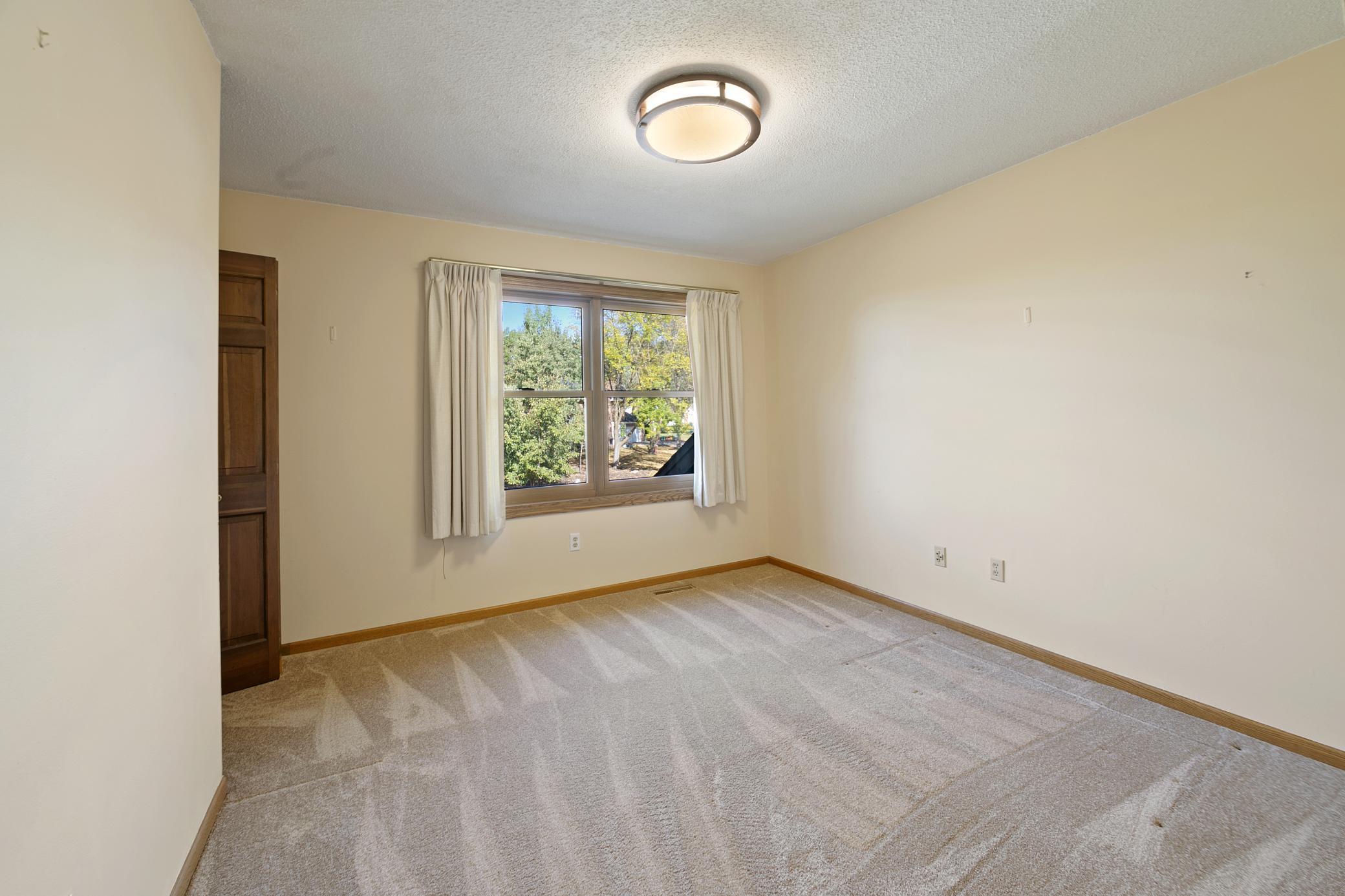 12044 Gantry Lane Apple Valley MN 55124