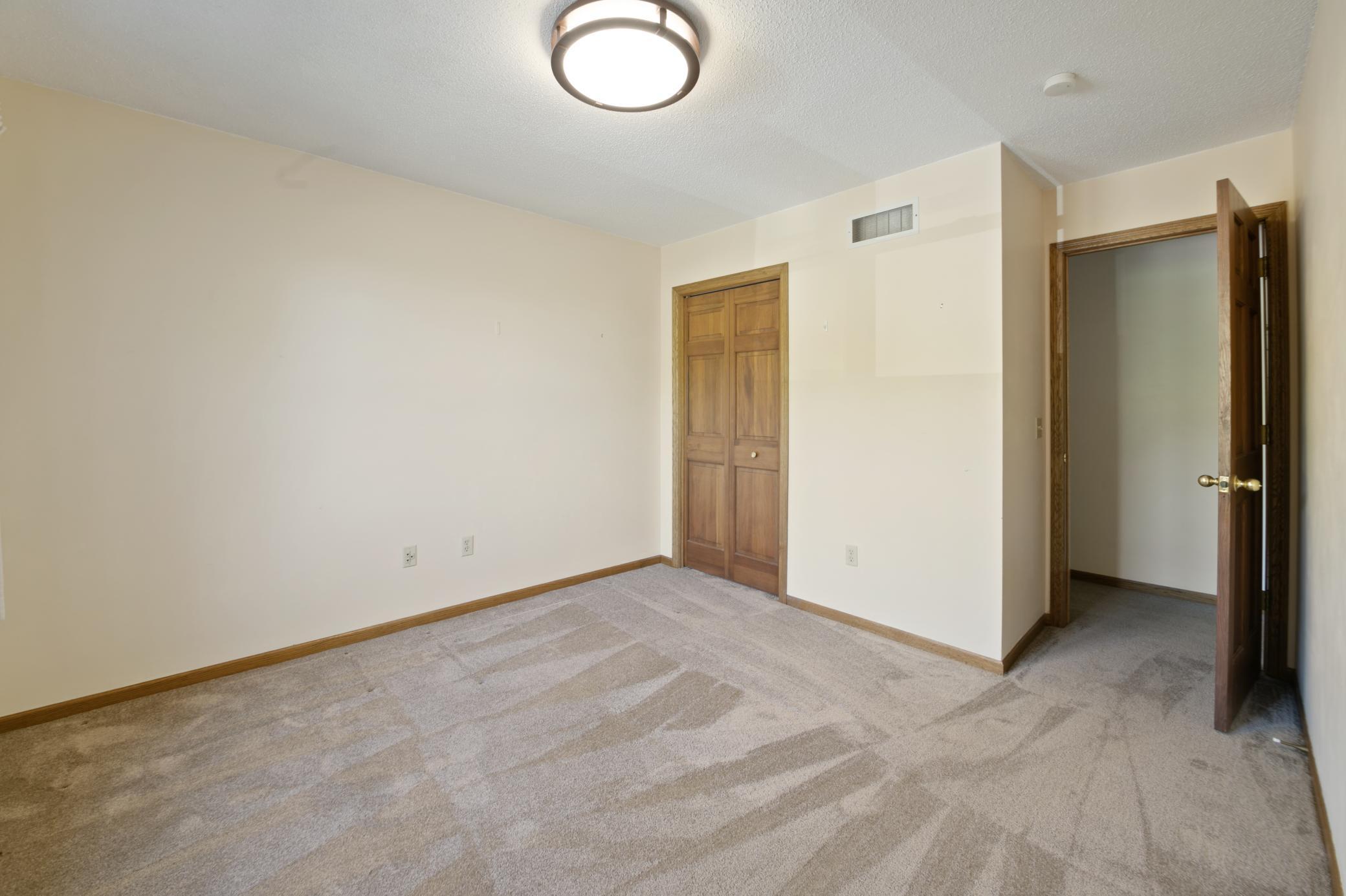 12044 Gantry Lane Apple Valley MN 55124