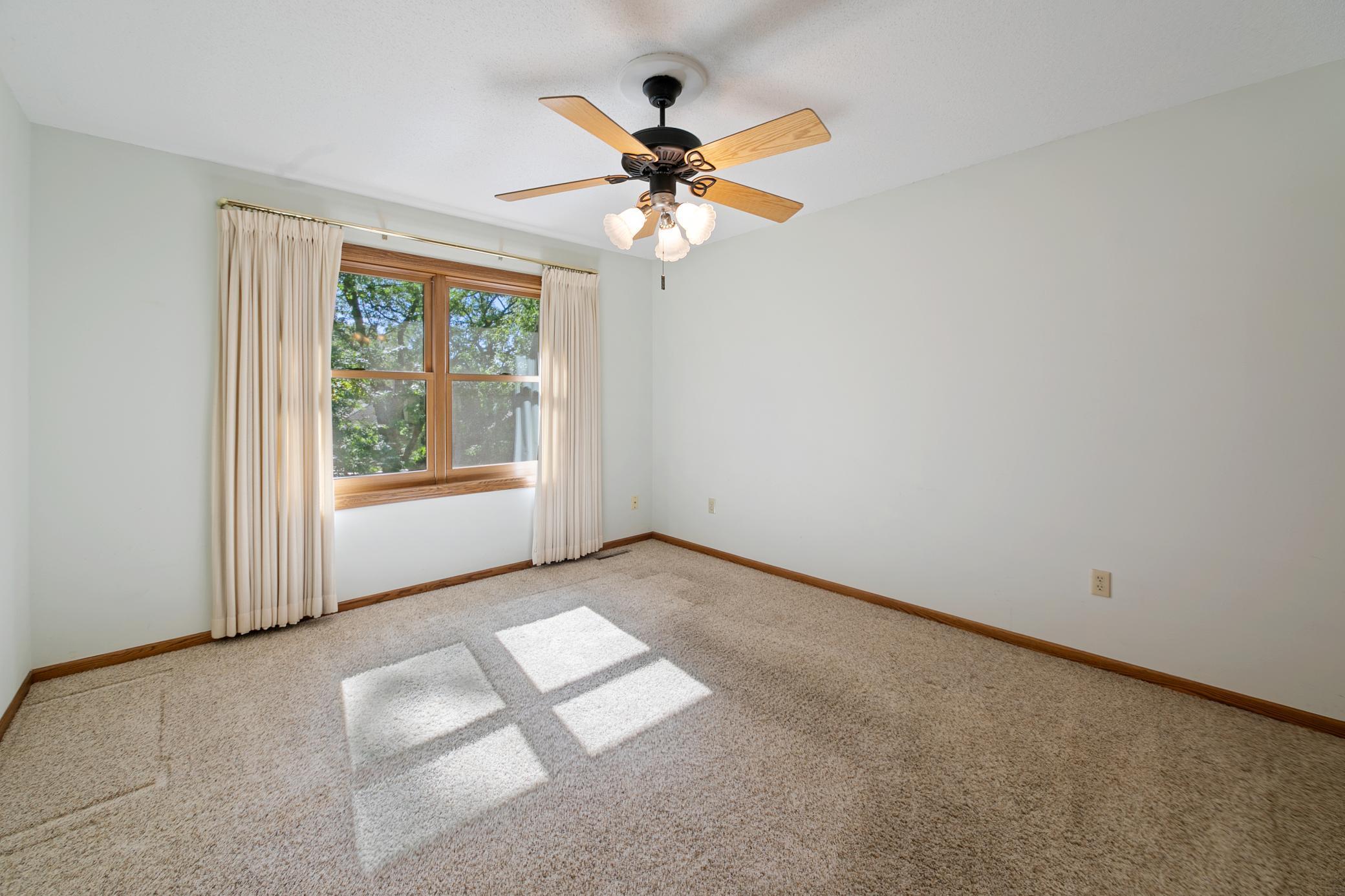 12044 Gantry Lane Apple Valley MN 55124