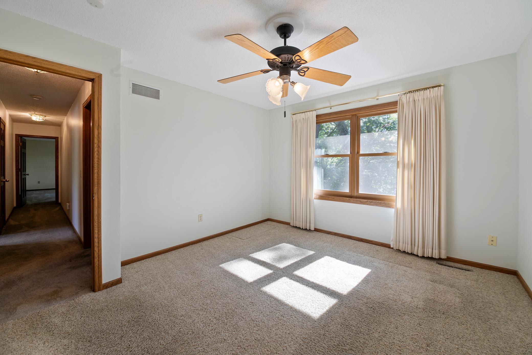 12044 Gantry Lane Apple Valley MN 55124