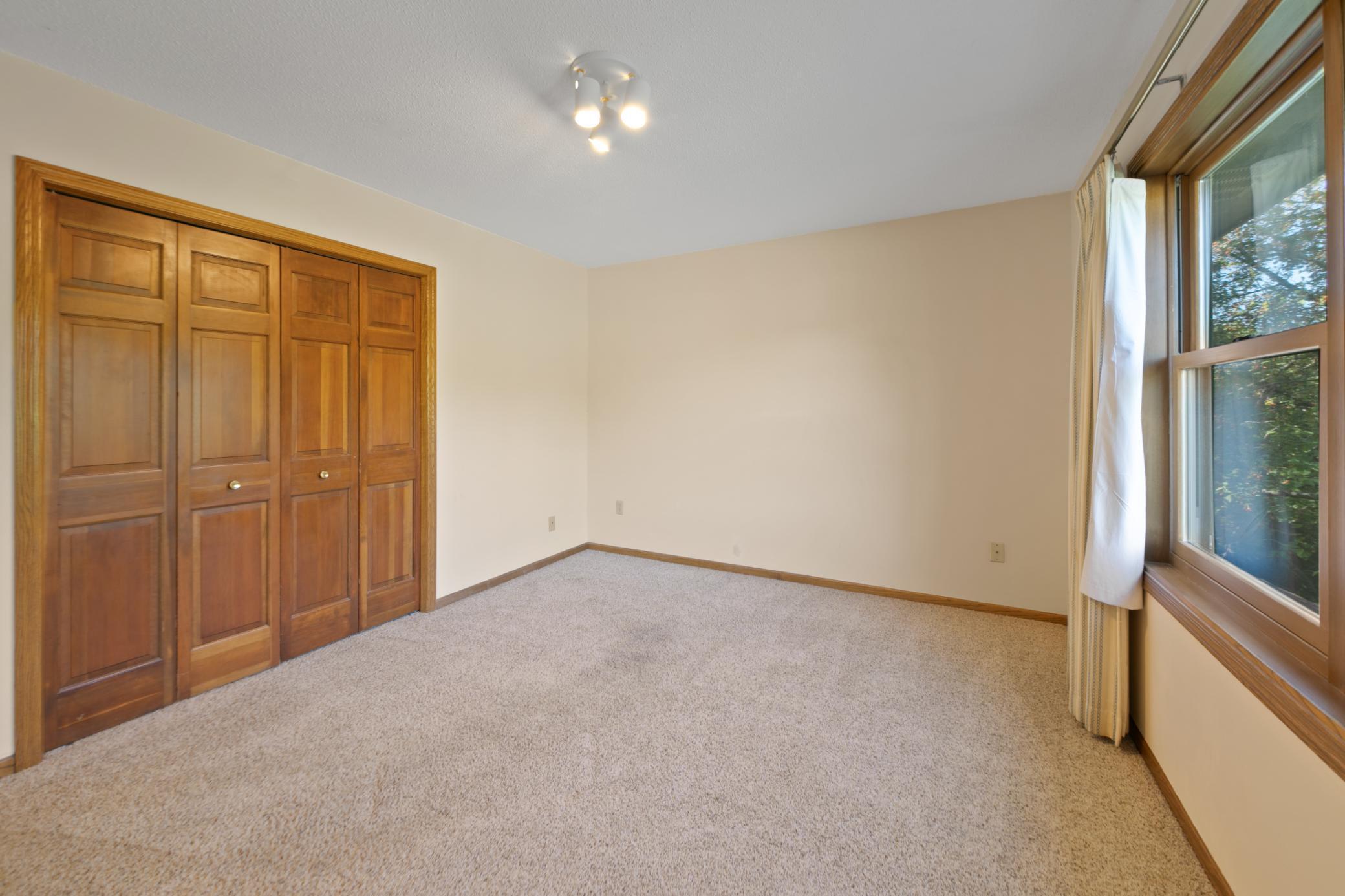 12044 Gantry Lane Apple Valley MN 55124