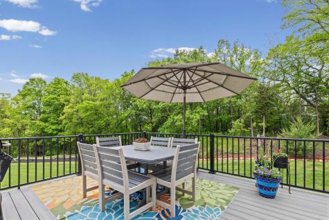 122 Liberty Heights Drive Chaska MN 55318