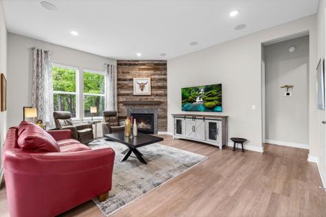 122 Liberty Heights Drive Chaska MN 55318