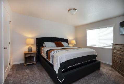 1719 67th Avenue S Fargo ND 58104