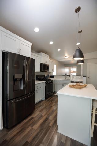 1719 67th Avenue S Fargo ND 58104