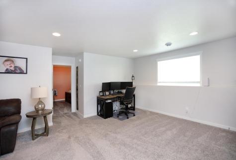 1719 67th Avenue S Fargo ND 58104